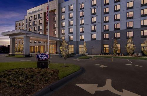 Illinois Medical District Hotel | Hampton Inn & Suites Chicago Medical District Uic