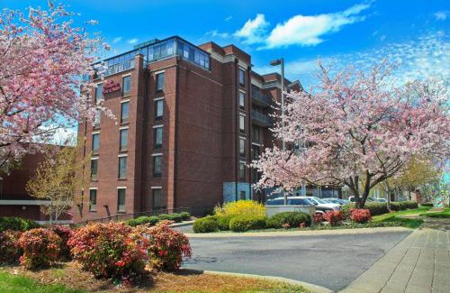 Green Hills Hotel | Hampton Inn & Suites Nashville-Green Hills