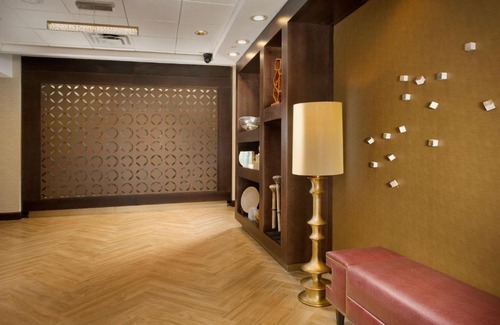 Downtown San Antonio Hotel | Hampton Inn & Suites San Antonio-Downtown/Market Square