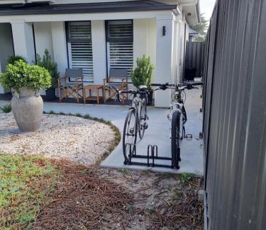 Goolwa Bed & Breakfast | Hampton on Washington - FREE Wifi and Netflix