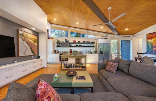 Mosier House | Happenstance Vineyards home