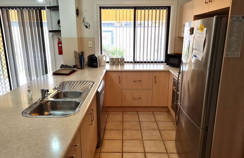 Wallaroo House | Happy Gilmore, Wallaroo