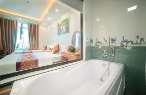 Uong Bi Hotel | Happy Hotel