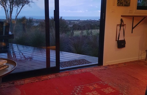 Hapuku Cabin | Hapuku river terrace A Eco Tiny House in the foothills of the kaikoura mountain.