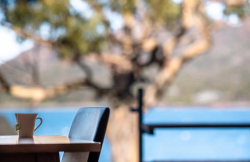 Coles Bay House | Harbour Master