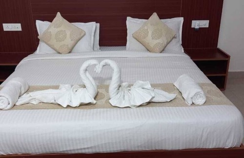 Chamoli Hotel | Harela Inn