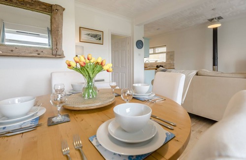 Bishopston House | Hareslade Cottage - Two Bedroom House, Sleeps 4