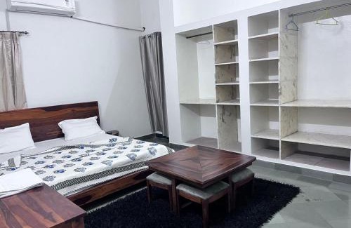 Civil Lines House | Harisadan Homestay