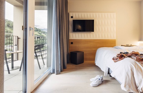 Bischofshofen Hotel | harry’s home Bischofshofen hotel & apartments