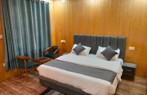 Kharsali Resort | Harsiwoodstone woodstone orchardstay