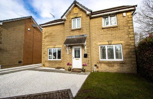 Auchengray House | Harvest House with Games Room