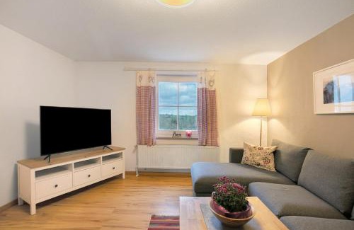 Herzfelde Apartment | Haus am See - zur blauen Tür