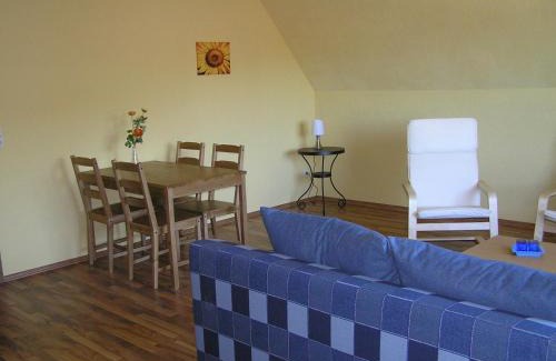 Hesborn Bed & Breakfast | Haus Nova am Bollerberg