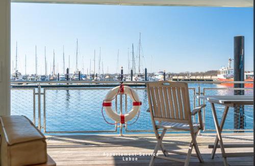 Laboe Apartment | Hausboot Ankerplatz FH-LA 02