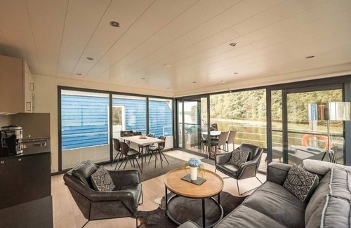 Niederneuendorf Apartment | Hausboot für 4 Gäste mit 45m² in Hennigsdorf