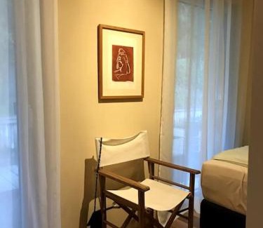 Westend Boat Rental | Hausboot vom Feinsten