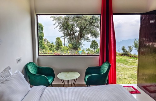 Sakalana Range Resort | Haut Monde King's Paradise Resort