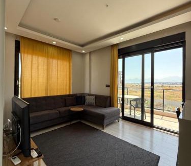 Aksu Apartment | Havalimanı Manzaralı Lux Daire