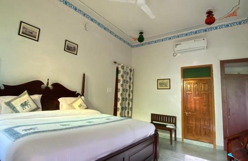 Menar House | Haveli Gokul Niwas, Talawada Near Sitamata SAnctuary, Chittorgarh.