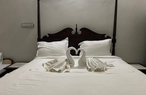 Menar House | Haveli Gokul Niwas, Talawada Near Sitamata SAnctuary, Chittorgarh.