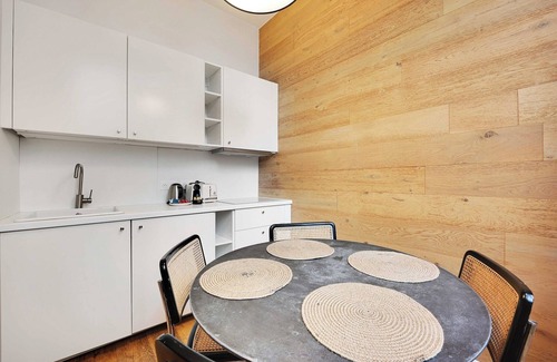 Chaussee-d'Antin Apartment | Haven of peace near the Palais de Garnier
