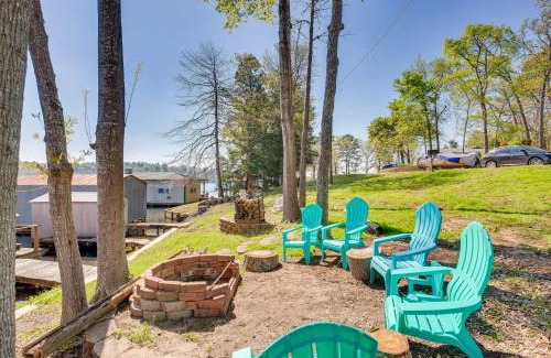 Hawkins House | Hawkins Vacation Rental with On-Site Lake Access!
