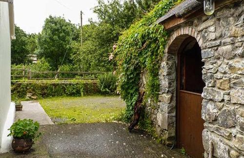 Tubbercurry House | Hawthorn Farm Cottage
