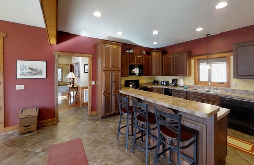 Snowshoe House | Hawthorne Valley #7- Seize The Moment- Perfect for Large Groups - Over 5500 Sq Ft! by RedAwning