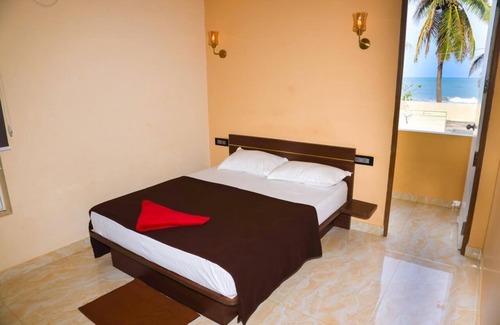 Vadanemelli Hotel | Hazee Beach Stay