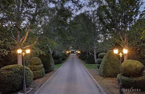 Monbulk Villa | Heart of a lion