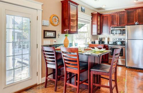 Chickamauga Apartment | Heart of Historic Chickamauga! Chic Studio with Pool