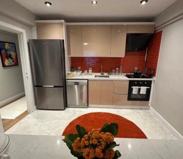 Kumburgaz Apartment | Heart of the City - Zey