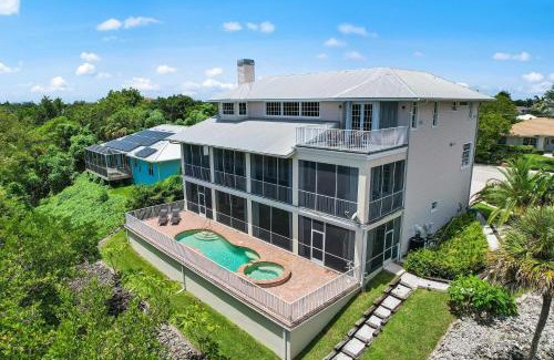 Marco Island House | Heated Pool and Spa Included