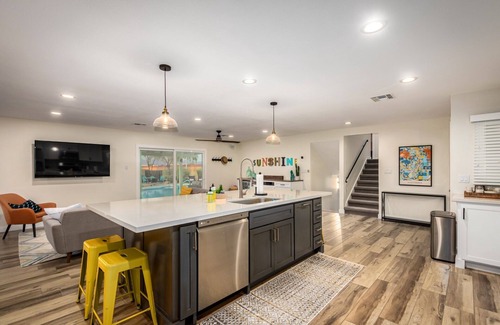 South Scottsdale House | *Heated Pool Available* | South Scottsdale Paradise