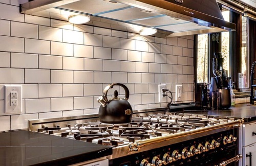 East Stroudsburg Cabin | Heated Pool | Grill | Hot Tub