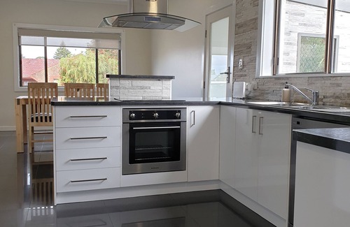 Mount Gambier House | Heinlen on Bridges Street