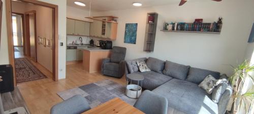 Scharding Apartment | Helle zwei Zimmer Privatwohnung Nähe Zentrum Schärding
