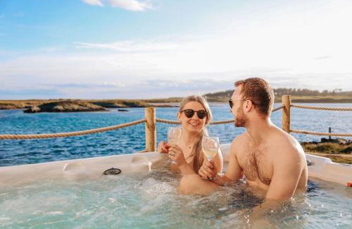 Caergeiliog House | Hen Cymyran