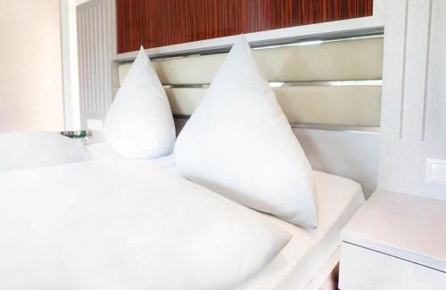 Meschede Hotel | Hennedamm Hotel