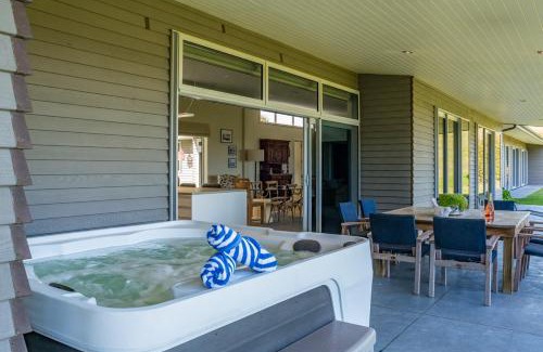 Kinloch House | Hepina Heights Retreat - Kinloch