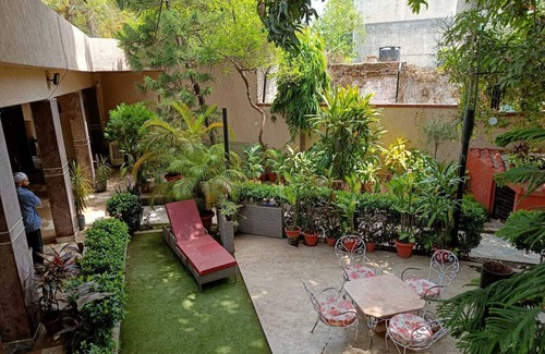 New Delhi House | Heritage Home in Connaught Place, near Barakhamba Road. Pet friendly