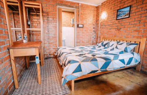 Kuching House | Heritage House Windcave Bar & Stay