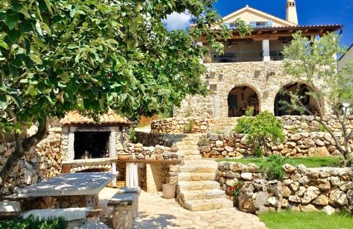 Malinska-Dubasnica Villa | HERITAGE Villa AQUAMARINE