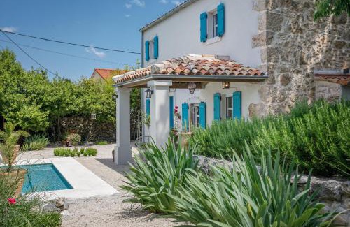 Sveti Anton Villa | Heritage Villa Laurel