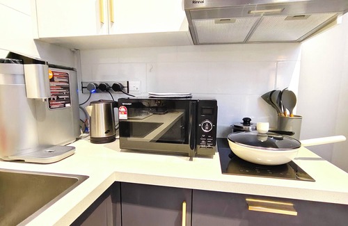 Taman Midah Apartment | Heroes Home 8pax near Subway station