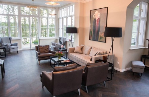 Roddelin House | Herrenhaus Röddelin