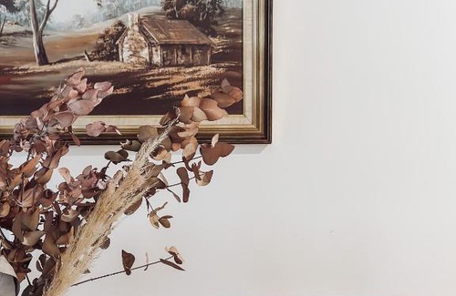 Warburton House | Hey Little Joe - Cosy Retreat with Mountain Views