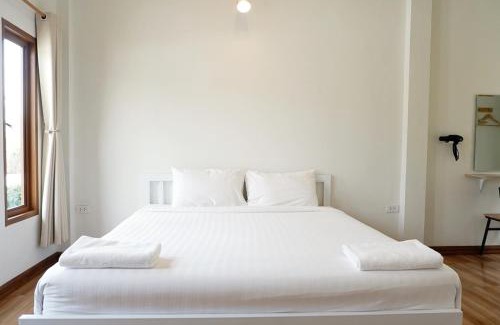 Aranyaprathet Hotel | Hey Sunday Home