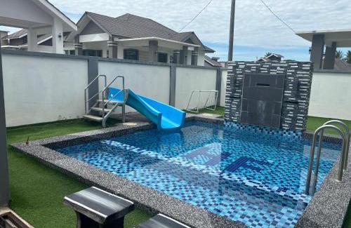 Kampung Badang House | HF PCB Homestay Private Pool