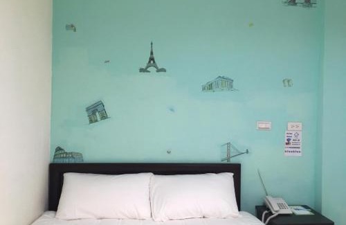 Cianjhen District Hotel | HFun Hotel